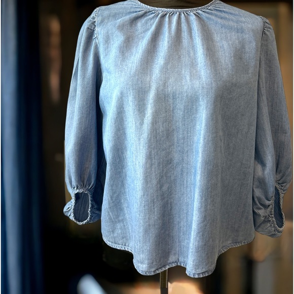 Denim bell sleeve pull over shirt - Picture 4 of 4